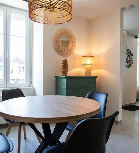 Cosy Près Du Centre Appartement Château-Gontier